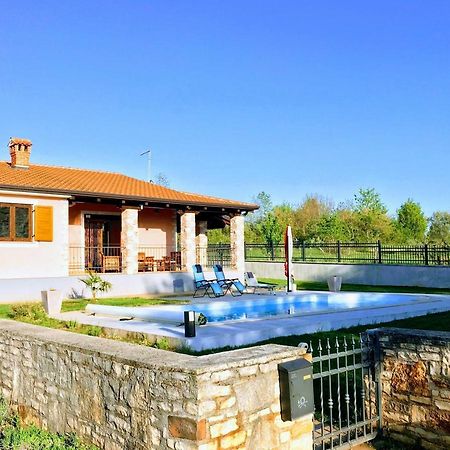 Villa Daisy Тар Экстерьер фото