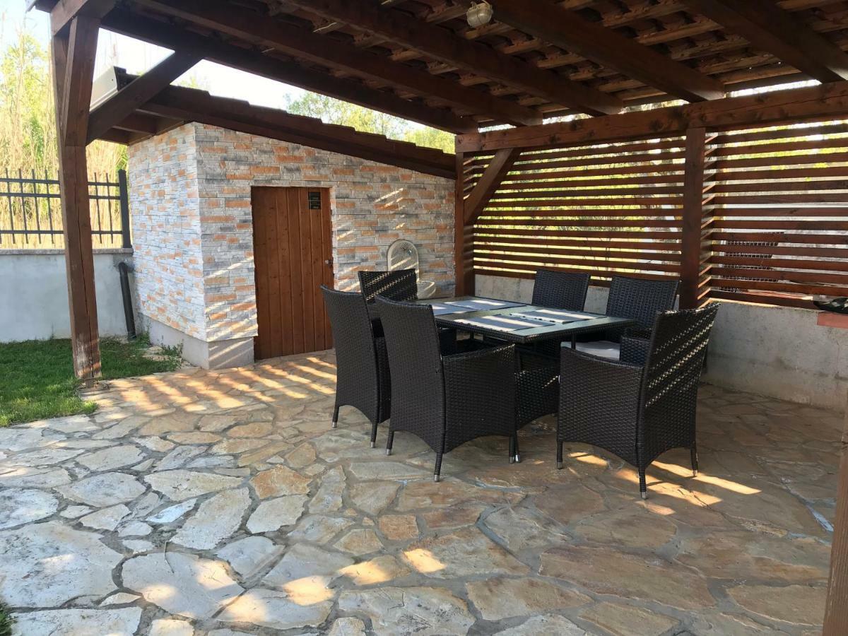 Villa Daisy Тар Экстерьер фото