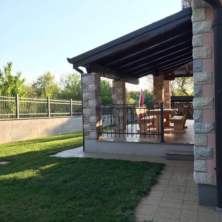 Villa Daisy Тар Экстерьер фото